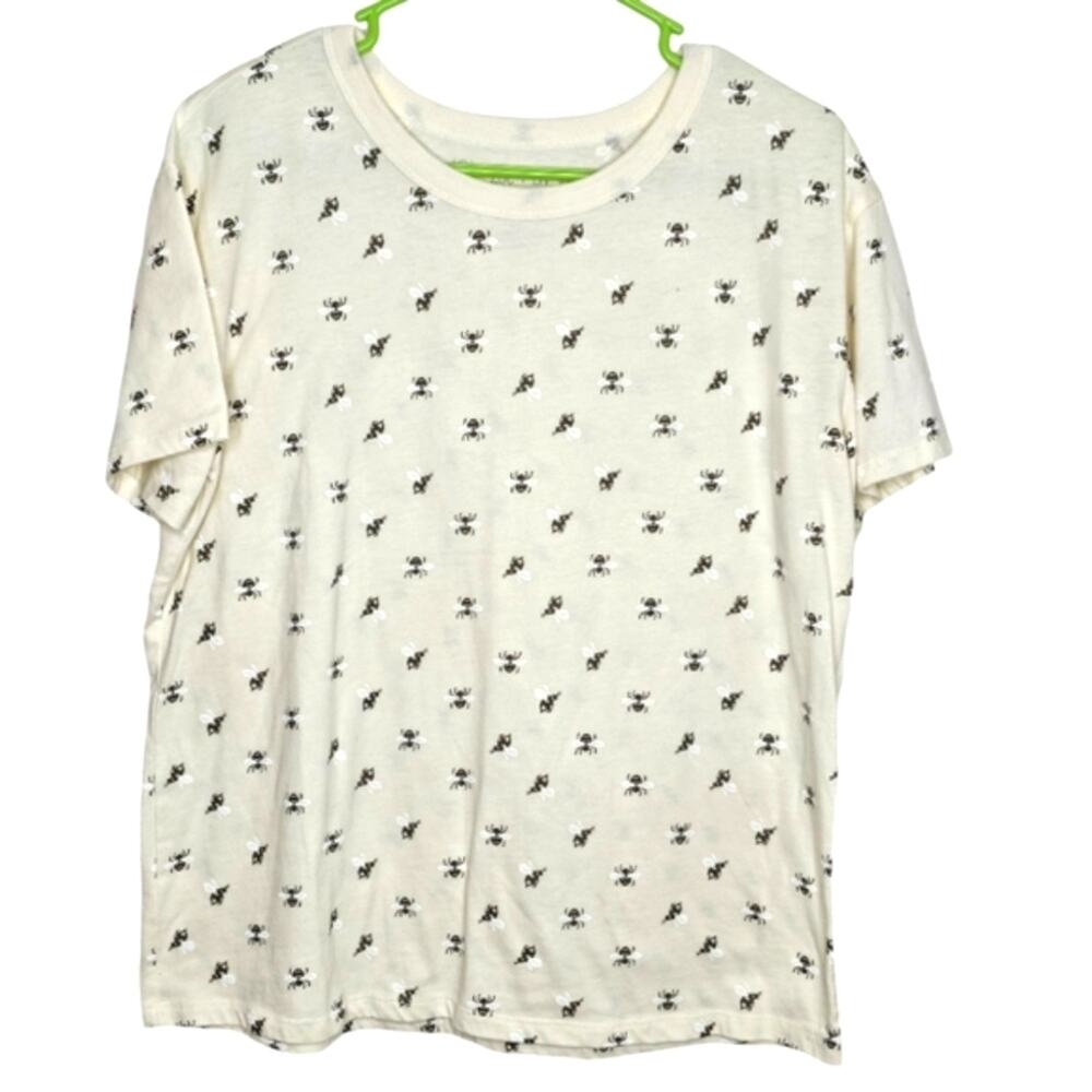 Zoe + Liv Pale Yellow All Over Bumblebee Print Short Sleeve Scoop Neck Tee Large